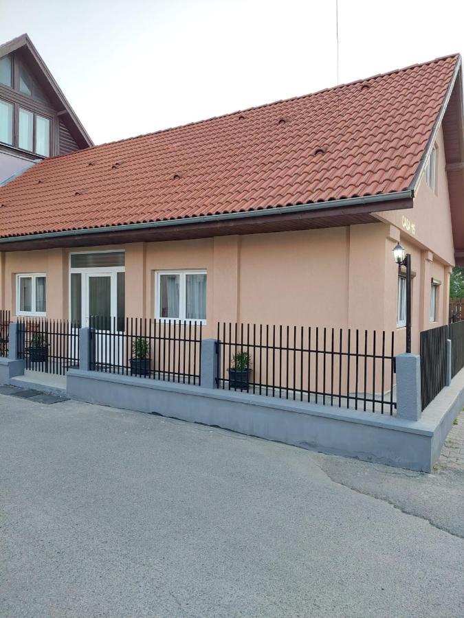 Casa 115 Toplița Exterior foto